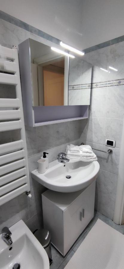 Casa Francesca: Un Mare Di Relax! Apartment เวนติมิญา ภายนอก รูปภาพ