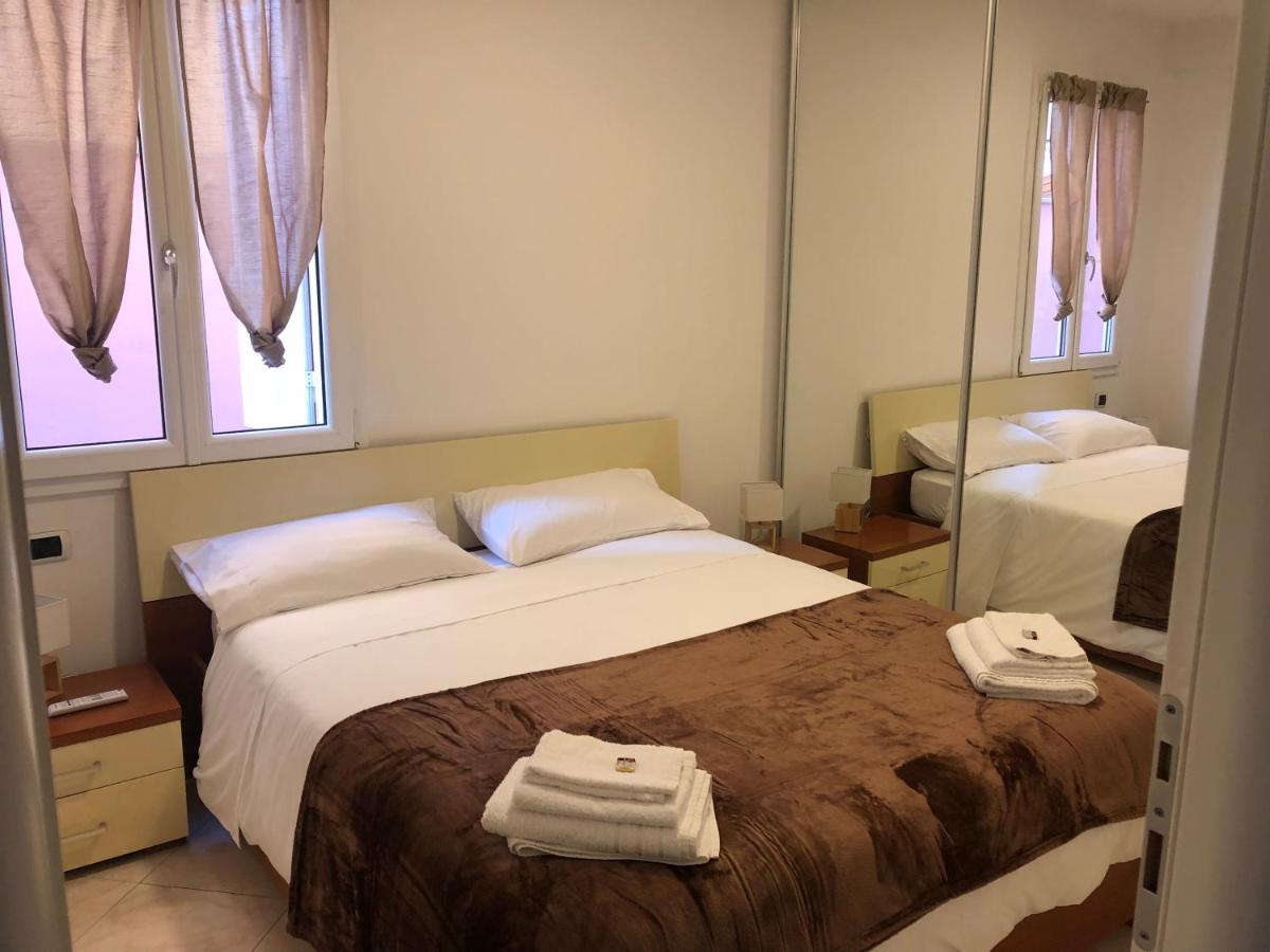 Casa Francesca: Un Mare Di Relax! Apartment เวนติมิญา ภายนอก รูปภาพ